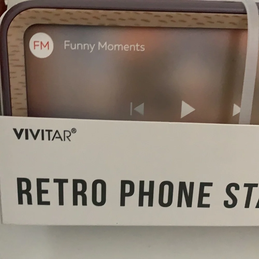 Retro Phone Stand Target